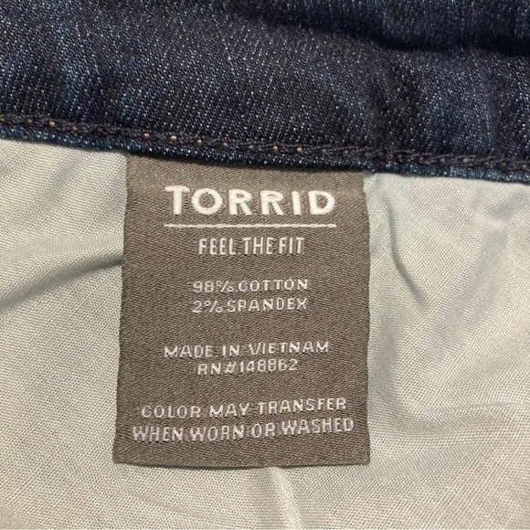 TORRID Sz 16R Boyfriend Straight Vintage Stretch Mid-Wash High Rise  Jeans NEW - Picture 6 of 11